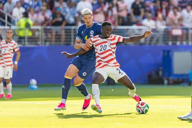 SANTA CLARA, CA - JULY 01: Folarin Balogun 20 of United States of America scores a goal for 1-0 during the FIFA World Cup, WM, Weltmeisterschaft, Fussball round of 32 match between the United States (USA) and Bosnia and Herzegovina on July 1, 2026 at San Francisco Bay Area Stadium in Santa Clara, CA. (Photo by Bob Kupbens Icon Sportswire) SOCCER: JUL 01 FIFA World Cup 26 Round of 32 - USA v Bosnia and Herzegovina EDITORIAL USE ONLY Icon260701033