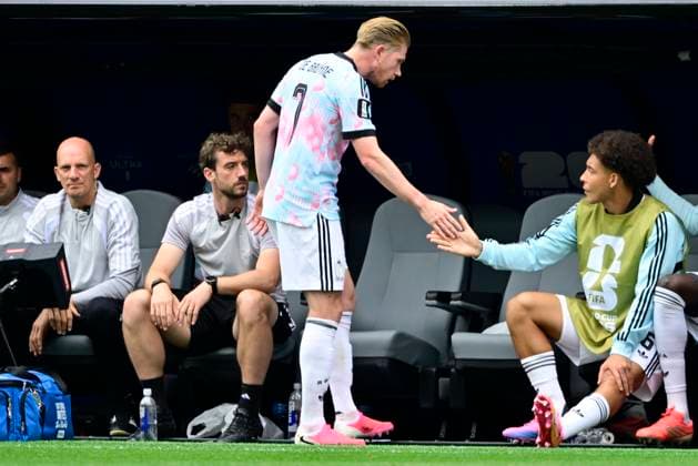 Belgium vs Senegal - 2026 FIFA World Cup, WM, Weltmeisterschaft, Fussball SEATTLE, USA - JULY 01 : substitution De Bruyne Kevin forward of Belgium during the FIFA World Cup 2026 Round of 32 match between Belgium and Senegal at the Lumen Field stadium on July 01, 2026 in Seattle, USA, 15 06 2026 Seattle United States of America  Copyright: xJanxDexMeuleneirx
