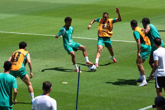 (260702) -- HOUSTON, July 2, 2026 -- Players of Morocco attend a training session ahead of the round of 16 match between Canada and Morocco at the 2026 FIFA World Cup, WM, Weltmeisterschaft, Fussball in Houston, the United States, July 1, 2026. ) (SP)U.S.-HOUSTON-FOOTBALL-FIFA WORLD CUP-TRAINING-MOROCCO XiaoxYijiu 