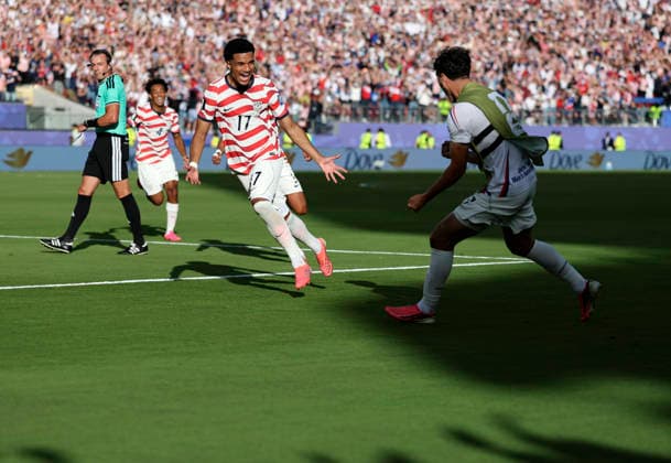 (260702) -- SAN FRANCISCO, July 2, 2026 -- Malik Tillman (3rd L) of the United States celebrates after scoring on a free kick during the round of 32 match between the United States and Bosnia and Herzegovina at the 2026 FIFA World Cup, WM, Weltmeisterschaft, Fussball at San Francisco Bay Area Stadium in San Francisco, the United States, July 1, 2026. ) (SP)U.S.-SAN FRANCISCO-FOOTBALL-FIFA WORLD CUP-ROUND OF 32-USA VS BIH CaoxCan 