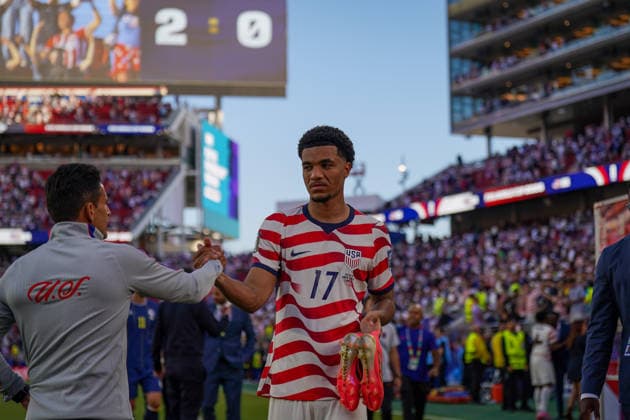 USA: Fußball FIFA World Cup, WM, Weltmeisterschaft, Fussball 2026, Sechzehntelfinale - USA vs Bosnien - Herzegowina im Levi™s Stadium (Santa Clara, San Francisco Bay Area, Kalifornien): Malik Tillman (USA, 17) Freude, Emotionen, Jubel *** USA Soccer 2026 FIFA World Cup, Round of 32: USA vs. Bosnia and Herzegovina at Levi’s Stadium in Santa Clara, San Francisco Bay Area, California; Malik Tillman (USA), 17; joy, emotions, celebration Copyright: xJOERANxSTEINSIEKx