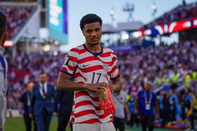 USA: Fußball FIFA World Cup, WM, Weltmeisterschaft, Fussball 2026, Sechzehntelfinale - USA vs Bosnien - Herzegowina im Levi™s Stadium (Santa Clara, San Francisco Bay Area, Kalifornien): Malik Tillman (USA, 17) Freude, Emotionen, Jubel *** USA Soccer 2026 FIFA World Cup, Round of 32: USA vs. Bosnia and Herzegovina at Levi’s Stadium in Santa Clara, San Francisco Bay Area, California; Malik Tillman (USA), 17; joy, emotions, celebration Copyright: xJOERANxSTEINSIEKx