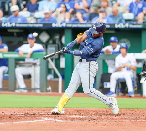 JULY 1, 2026: Tampa Bay Rays center fielder Cedric Mullins (31) hits a home run in the 6th inning against the Kansas City Royals at Kauffman Stadium in Kansas City, MO. CSM MLB, Baseball Herren, USA 2026: Rays Vs Royals Jul 1st  - ZUMAc04_ 20260701_zma_c04_044 Copyright: xRomanxPunox