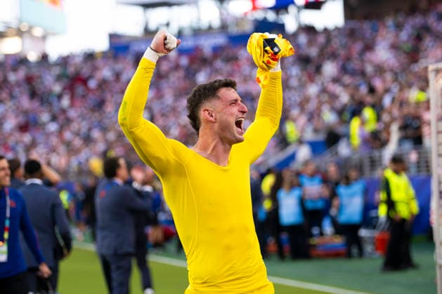 July 1, 2026, Santa Clara, California, USA: American goalkeeper MATT FREESE (24) celebrates after the World Cup 2026 round of 32 soccer match between the United States and Bosnia and Herzegovina in Santa Clara, California, USA. Santa Clara USA - ZUMAk194 20260701_zsp_k194_005 Copyright: xKaixRiverxKanzerx