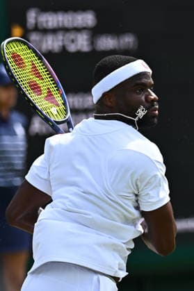 2026 Wimbledon - Frances Tiafoe Frances Tiafoe (USA) during his second round match at the 2025 Wimbledon Tennis Championships at the AELTC in London, GREAT BRITAIN, on JULY 1, 2026. Photo by Corinne Dubreuil ABACAPRESS.COM London  Copyright: xDubreuilxCorinne ABACAx