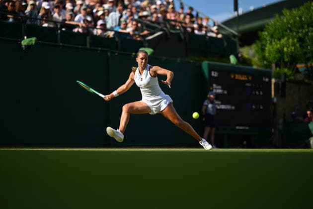 2026 Wimbledon - Diane Parry Diane Parry (FRA) during her second round match at the 2025 Wimbledon Tennis Championships at the AELTC in London, GREAT BRITAIN, on JULY 1, 2026. Photo by Corinne Dubreuil ABACAPRESS.COM London  Copyright: xDubreuilxCorinne ABACAx