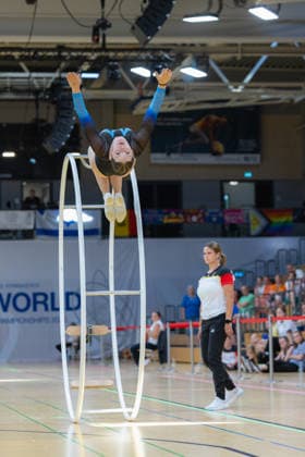 Wheel Gymnastics World Championships 2026 Rhönrad Weltmeisterschaft 2026 in der Sparkassen Arena Göttingen. Deutschland, Göttingen am 01. Juli 2026: Tag eins der Weltmeisterschaft in Rhönrad mit über 250 Athletinnen und Athleten aus 17 Nationen. Annika Wasmuth aus Deutschland beim Gym Wheel Senior All Around Semi-Finals Woman ( Frauen Halbfinal der Rhönrad turnen) in der Geradeturnen Disziplin (Straight-line). *** 2026 World Championships in Wheel Gymnastics: 2026 Rhönrad World Championships at the Sparkassen Arena in Göttingen, Germany, Göttingen on July 1, 2026—Day one of the Rhönrad World Championships with over 250 athletes from 17 nations. Annika Wasmuth of Germany in the Gym Wheel Senior All-Around Semifinals—Women’s Rhönrad Gymnastics Semifinal in the Straight Line discipline Straight line