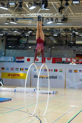 Wheel Gymnastics World Championships 2026 Rhönrad Weltmeisterschaft 2026 in der Sparkassen Arena Göttingen. Deutschland, Göttingen am 01. Juli 2026: Tag eins der Weltmeisterschaft in Rhönrad mit über 250 Athletinnen und Athleten aus 17 Nationen. Malena Kernacs aus Österreich beim Gym Wheel Senior All Around Semi-Finals Woman ( Frauen Halbfinal der Rhönrad turnen) in der Geradeturnen Disziplin (Straight-line). *** 2026 Wheel Gymnastics World Championships: 2026 Rhönrad World Championships at the Sparkassen Arena in Göttingen, Germany, Göttingen on July 1, 2026—Day one of the Rhönrad World Championships with over 250 athletes from 17 nations. Malena Kernacs of Austria in the Gym Wheel Senior All-Around Semifinals—Women’s Rhönrad Gymnastics Semifinal in the Straight Gymnastics discipline line
