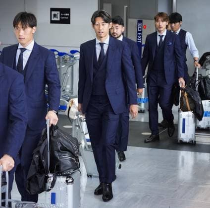Football: 2026 World Cup Japan men s football team members arrive at Narita airport near Tokyo on July 2, 2026, after competing in the World Cup finals where they were defeated by Brazil in a round of 32 match.  A14AA0005621211P
