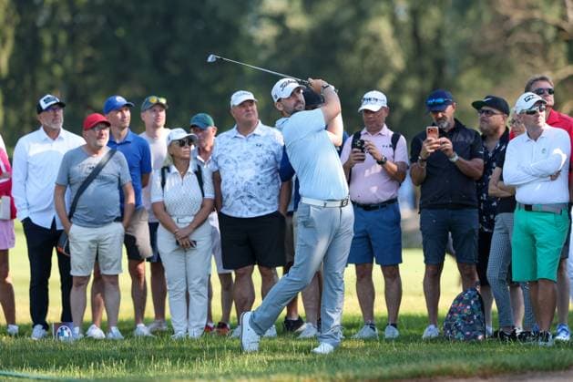 schlaegt aus dem Rough, Nicolai von Dellingshausen (GER), 37. BMW International Open 2026, Golf, DP World Tour, Herren, Runde 1, 02.07.2026 Eichenried Bayern Deutschland *** Hits from the rough, Nicolai von Dellingshausen (GER), 37th BMW International Open 2026, Golf, DP World Tour, Men s, Round 1, July 2, 2026, Eichenried, Bavaria, Germany Copyright: xkolbert-press ChristianxKolbertx