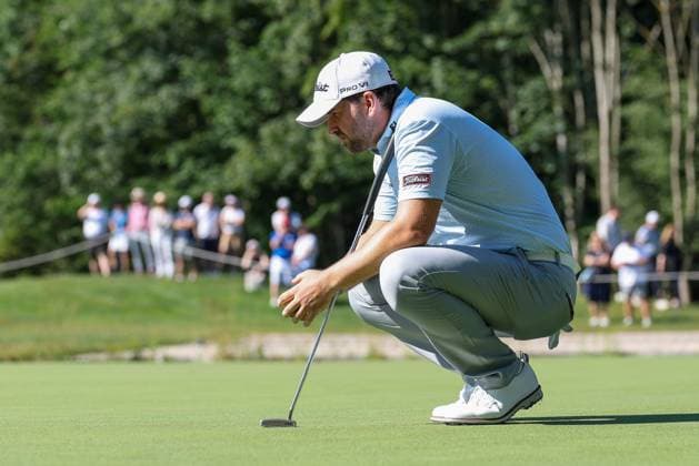 Nicolai von Dellingshausen (GER) beim lesen der Puttlinie, 37. BMW International Open 2026, Golf, DP World Tour, Herren, Runde 1, 02.07.2026 Eichenried Bayern Deutschland *** Nicolai von Dellingshausen (GER) reading the putt line, 37th BMW International Open 2026, Golf, DP World Tour, Men s, Round 1, July 2, 2026, Eichenried, Bavaria, Germany Copyright: xkolbert-press ChristianxKolbertx