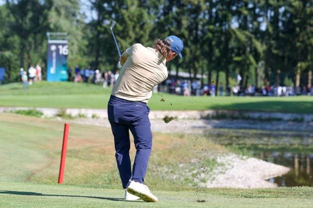 Freddy Schott (GER) auf dem Fairway, 37. BMW International Open 2026, Golf, DP World Tour, Herren, Runde 1, 02.07.2026 Eichenried Bayern Deutschland *** Freddy Schott (GER) on the fairway, 37th BMW International Open 2026, Golf, DP World Tour, Men s, Round 1, July 2, 2026, Eichenried, Bavaria, Germany Copyright: xkolbert-press ChristianxKolbertx