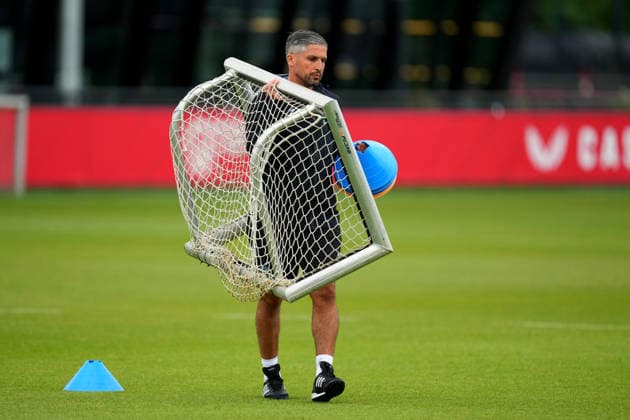 First training Feyenoord Rotterdam Rotterdam - Assistent Coach Said Bakkati of Feyenoord Rotterdam during the first training in preparation of the 2026 2027 season. The training is set at Trainingscomplex 1908 on 2 July 2026 in Rotterdam, The Netherlands. (Hero Images Yannick Verhoeven) Copyright: xYannickxVerhoevenx