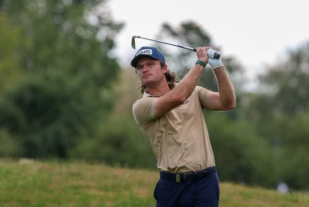 Freddy Schott (GER), schlaegt aus dem Rough, 37. BMW International Open 2026, Golf, DP World Tour, Herren, Runde 1, 02.07.2026 Eichenried Bayern Deutschland *** Freddy Schott (GER) hits from the rough, 37, BMW International Open 2026, Golf, DP World Tour, Men s, Round 1, July 2, 2026, Eichenried, Bavaria, Germany Copyright: xkolbert-press ChristianxKolbertx