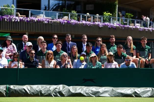 Catherine, Princess of Wales watches Arthur Fery with Tim Henman Wimbledon Tennis Championships, Day 4, The All England Lawn Tennis and Croquet Club, London, UK - 02 Jul 2026London The All England Lawn Tennis and United Kingdom  Copyright: xKieranxMcManus Shutterstockx 16970349ah