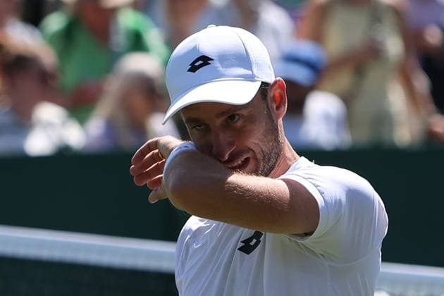 The Championships Wimbledon 2026- DAY 4- 02 07 2026 Great Britain, London, All England Lawn Tennis Club, The Championships Wimbledon 2026 - DAY 4- 02 07 2026 Belgian player Sander Gille (BEL) and his double partner Sem Verbeek (NED) pictured during his first double round in London , All England Lawn Tennis Club at The Championships Wimbledon 2026 LONDON GREAT BRITAIN  Copyright: xMélaniexJeusettex