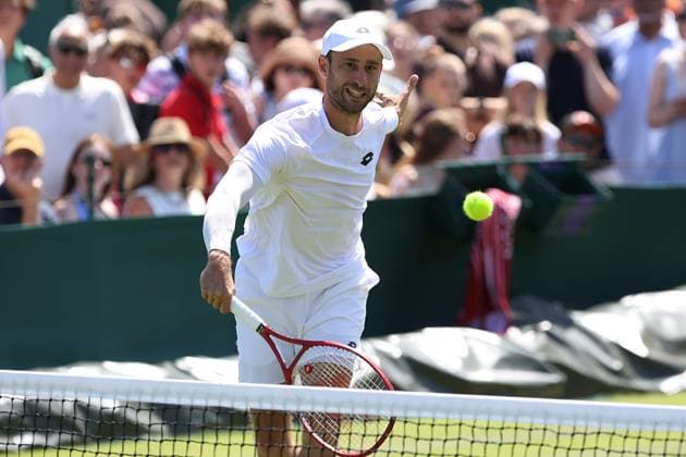 The Championships Wimbledon 2026- DAY 4- 02 07 2026 Great Britain, London, All England Lawn Tennis Club, The Championships Wimbledon 2026 - DAY 4- 02 07 2026 Belgian player Sander Gille (BEL) and his double partner Sem Verbeek (NED) pictured during his first double round in London , All England Lawn Tennis Club at The Championships Wimbledon 2026 LONDON GREAT BRITAIN  Copyright: xMélaniexJeusettex