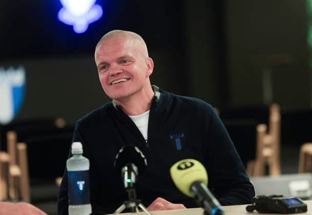 MALMÖ, SWEDEN 20260702 Malmö FF s new head coach Gaute Helstrup during a press conference, PK, Pressekonferenz on Thursday. MALMÖ SWEDEN x10600x *** MALMÖ, SWEDEN July 2, 2026 Malmö FF s new head coach, Gaute Helstrup, during a press conference on Thursday MALMÖ, SWEDEN x10600x  Copyright: xAndreasxHillergren TTx MALMÖ FF PRESS MEETING COACH