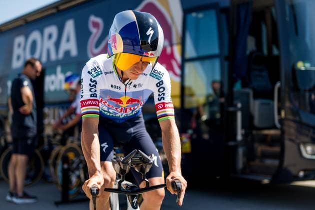 Belgian Remco Evenepoel of Red Bull-BORA-hansgrohe with his new Time Trial bike during a training ahead of the 2026 Tour de France cycling race, Thursday 02 July 2026, in Barcelona, Spain. The 113th edition of the Tour de France starts on Saturday 4 July in Barcelona, Spain, and will finish in Paris, France on the 26th of July. JASPERxJACOBS  x180165398x