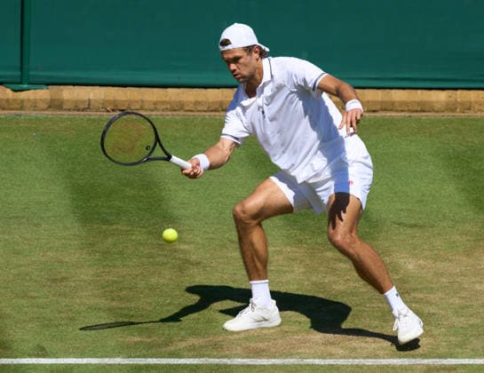 2026 Wimbledon, July 02, Day 4 LONDON, - JULY 2: Otto Virtanen of Finland plays a shot against Arthur Fery of Great Britain during the 2026 Wimbledon, July 02, Day 4 at The all England club, Wimbledon on July 2, 2026 in London, GBR. London The all England club, Wimbledon GBR Copyright: xPeterxvanxdenxBerg ISIxPhotosx 9442