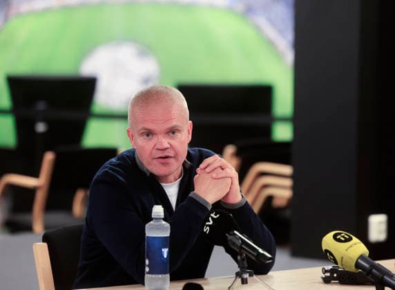 MALMÖ, SWEDEN 20260702 Malmö FF s new head coach Gaute Helstrup during a press conference, PK, Pressekonferenz on Thursday. MALMÖ SWEDEN x10600x *** MALMÖ, SWEDEN July 2, 2026 Malmö FF s new head coach, Gaute Helstrup, during a press conference on Thursday MALMÖ, SWEDEN x10600x  Copyright: xAndreasxHillergren TTx MALMÖ FF PRESS MEETING COACH