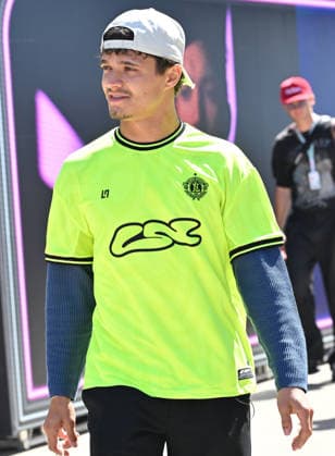 Formula 1, Arrivals, Silverstone, UK, 02 July, 2026. 02 July 2026. Lando Norris, McLaren, in the Paddock at the Formula 1 Pirelli British Grand Prix at Silverstone, Northamptonshire, UK., Credit:Lee Floyd Lee Floyd - B3214 Avalon UK, Northamptonshire, London, Silverstone  Copyright: xLeexFloydx xLeexFloydx-xB3214x xAvalonx 1113939647