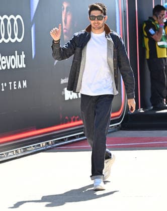 Formula 1, Arrivals, Silverstone, UK, 02 July, 2026. 02 July 2026. Esteban Ocon, Haas F1 Team, in the Paddock at the Formula 1 Pirelli British Grand Prix at Silverstone, Northamptonshire, UK., Credit:Lee Floyd Lee Floyd - B3214 Avalon UK, Northamptonshire, London, Silverstone  Copyright: xLeexFloydx xLeexFloydx-xB3214x xAvalonx 1113939799