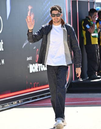 Formula 1, Arrivals, Silverstone, UK, 02 July, 2026. 02 July 2026. Esteban Ocon, Haas F1 Team, in the Paddock at the Formula 1 Pirelli British Grand Prix at Silverstone, Northamptonshire, UK., Credit:Lee Floyd Lee Floyd - B3214 Avalon UK, Northamptonshire, London, Silverstone  Copyright: xLeexFloydx xLeexFloydx-xB3214x xAvalonx 1113939830
