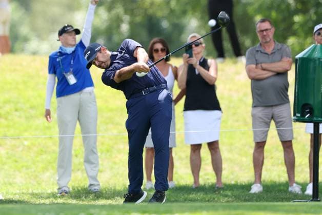 am Abschlag,Tee 9, Hennie Du Plessis (RSA), 37. BMW International Open 2026, Golf, DP World Tour, Herren, Runde 1, 02.07.2026 Eichenried Bayern Deutschland *** At the tee, Tee 9, Hennie Du Plessis (RSA), 37th BMW International Open 2026, Golf, DP World Tour, Men, Round 1, July 2, 2026, Eichenried, Bavaria, Germany Copyright: xkolbert-press ChristianxKolbertx