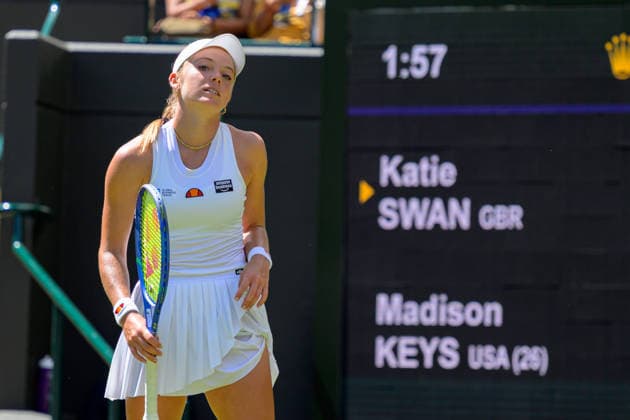 Day Four: The Championships - Wimbledon 2026 LONDON, ENGLAND JULY 02 - Katie Swan of Great Britain looks dejected during Ladies Single Second Round against Madison Keys of United States at The Wimbledon Lawn Tennis Championship at Wimbledon on July 02, 2026 in London, England. (Photo by Keeran Marquis)  Copyright: xKeeranxMarquis Fotoarena SPPx Sportspressphoto_SPR182638