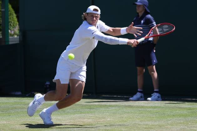 The Championships Wimbledon 2026- DAY 4- 02 07 2026 Great Britain, London, All England Lawn Tennis Club, The Championships Wimbledon 2026 - DAY 4- 02 07 2026 Belgian player Zizou Bergs (BEL) pictured during his second round against Jaime Faria (POR) in London , All England Lawn Tennis Club at The Championships Wimbledon 2026 LONDON GREAT BRITAIN  Copyright: xMélaniexJeusettex