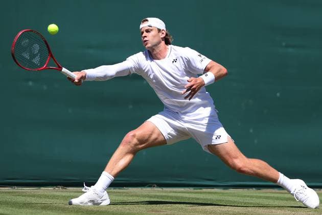 The Championships Wimbledon 2026- DAY 4- 02 07 2026 Great Britain, London, All England Lawn Tennis Club, The Championships Wimbledon 2026 - DAY 4- 02 07 2026 Belgian player Zizou Bergs (BEL) pictured during his second round against Jaime Faria (POR) in London , All England Lawn Tennis Club at The Championships Wimbledon 2026 LONDON GREAT BRITAIN  Copyright: xMélaniexJeusettex