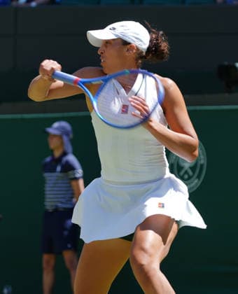 Tennis - 2026 Wimbledon Championships - Day Four (Week One) - All England Lawn Tennis & Croquet Club, London - Thursday 2nd July 2026 Ladies™ (Women s) Singles, Second Round: Katie Swan (GBR) vs. Madison Keys (USA) Madison Keys (USA) COLORSPORT ANDREW COWIE 