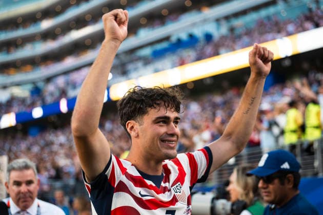 July 1, 2026, Santa Clara, California, USA: American midfielder GIOVANNI REYNA (7) celebrates after the World Cup 2026 round of 32 soccer match between the United States and Bosnia and Herzegovina in Santa Clara, California, USA. Santa Clara USA - ZUMAk194 20260701_zsp_k194_020 Copyright: xKaixRiverxKanzerx