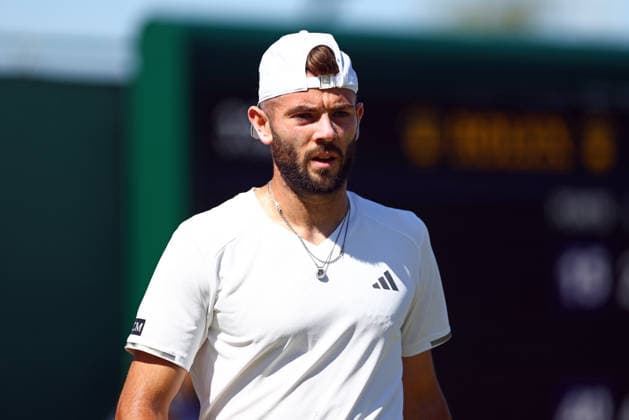Jacob Fearnley during his second round match Wimbledon Tennis Championships, Day 4, The All England Lawn Tennis and Croquet Club, London, UK - 02 Jul 2026London The All England Lawn Tennis and United Kingdom  Copyright: xJamesxMarsh Shutterstockx 16970344fi