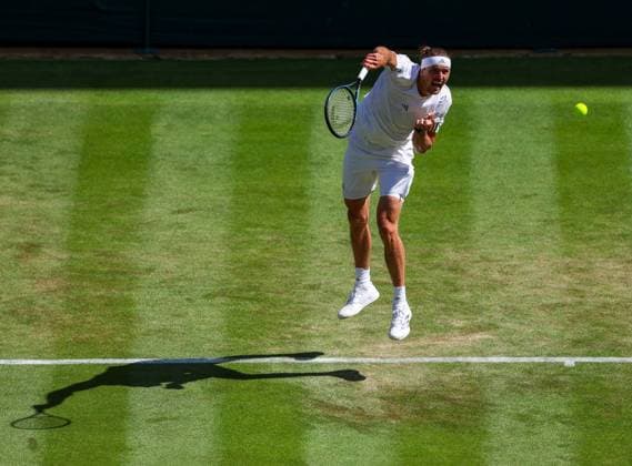 Alexander Zverev during his second round match Wimbledon Tennis Championships, Day 4, The All England Lawn Tennis and Croquet Club, London, UK - 02 Jul 2026London The All England Lawn Tennis and United Kingdom  Copyright: xKieranxMcManus Shutterstockx 16970349dl