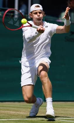 Belgian Zizou Bergs pictured in action during a tennis match against Portuguese Faria, in the second round of the Men s singles at the Wimbledon grand slam tennis tournament in London, Britain, Thursday 02 July 2026. BENOITxDOPPAGNE  x180182497x