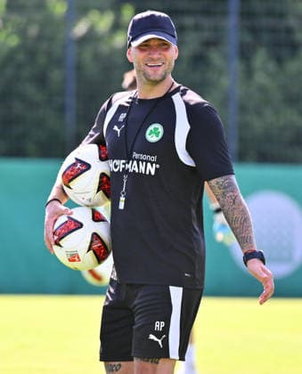 02.07.2026 - Fussball - 2. Bundesliga - Saison 2026 2027 - SpVgg Greuther Fürth Fuerth ( Kleeblatt ) - Training - - xwoxzix - Aleksandro Petrovic ( Co-Trainer SpVgg Greuther Fürth ) *** July 2, 2026 Soccer 2. Bundesliga 2026–2027 Season SpVgg Greuther Fürth (Füroth Kleeblatt) Training xwoxzix Aleksandro Petrovic, Assistant Coach, SpVgg Greuther Fürth