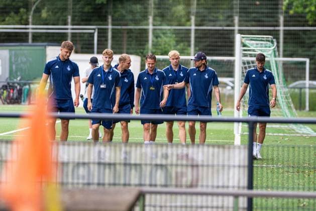 Testspiel TuS Viktoria Buchholz - MSV Duisburg ** NUR FÜR REDAKTIONELLE ZWECKE ** EDITORIAL USE ONLY **<p>Fußball Testspiel TuS Viktoria Buchholz - MSV Duisburg am 02.07.26 in der Karl-Dölzig-Platz in Duisburg Ben Schlicke ( Duisburg ), Dominik Kother ( Duisburg ),Florian Krüger ( Duisburg ) ,Christian Viet ( Duisburg ),Peter Remmert ( Duisburg ),Joshua Bitter ( Duisburg ), Tobias Fleckstein( Duisburg ) Duisburg Copyright: JakobxKlos *** Friendly Match: TuS Viktoria Buchholz vs. MSV Duisburg ** FOR EDITORIAL USE ONLY ** EDITORIAL USE ONLY ** p Soccer Friendly Match: TuS Viktoria Buchholz vs. MSV Duisburg on July 2, 2026, at Karl Dölzig Platz in Duisburg. Ben Schlicke, Duisburg, Dominik Kother, Duisburg; Florian Krüger, Duisburg; Christian Viet, Duisburg; Peter Remmert, Duisburg; Joshua Bitter, Duisburg; Tobias Fleckstein, Duisburg. Duisburg. Copyright JakobxKlos Copyright: JakobxKlos doc86jl8f05iet1ayb1yf9q ,EDITORIAL USE ONLY