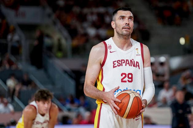 July 2, 2026, Madrid, Madrid, Spain: Pierre Oriola of Spain shoots for a free throw during the 2027 Basket World Cup qualifier match played between Spain and Denmark at Caja Magica on July 02, 2026 in Madrid, Spain. Madrid Spain - ZUMAa181 20260702_zaa_a181_026 Copyright: xAngelxPerezxMecax