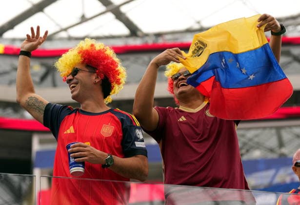 FIFA World Cup, WM, Weltmeisterschaft, Fussball 2026 - Round of 32 - Spain vs Austria Suppoerters of Spain ahead of the FIFA World Cup 2026 Round of 32 match Spain against Austria, in Los Angeles, USA, 02 July 2026. INGLEWOOD United States  Copyright: xSCOTTxSTRAZZANTEx