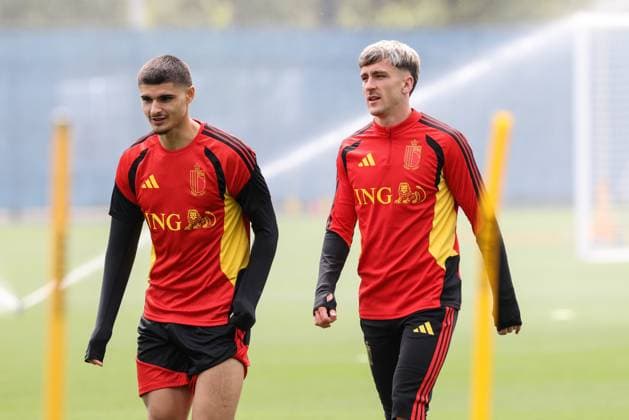 Belgium s Matias Fernandez-Pardo and Belgium s Alexis Saelemaekers pictured during a training session of Belgian national soccer team Red Devils, on Thursday 02 July 2026 in their base camp, home of the Seattle Sounders, Renton, Seattle, USA. The Rode Duivels - Diables Rouges qualified for the knockout stage of the 2026 FIFA World Cup, WM, Weltmeisterschaft, Fussball where they ll meet USA in the round of 16 on July 7th. BRUNOxFAHY  x180196474x