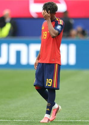 RECORD DATE NOT STATED FIFA World Cup, WM, Weltmeisterschaft, Fussball 2026 - Round of 32 - Spain vs Austria Lamine Yamal of Spain gestures during the FIFA World Cup 2026 Round of 32 match Spain against Austria, in Los Angeles, USA, 02 July 2026. INGLEWOOD United States  Copyright: xCHRISTOPHERxTORRESx