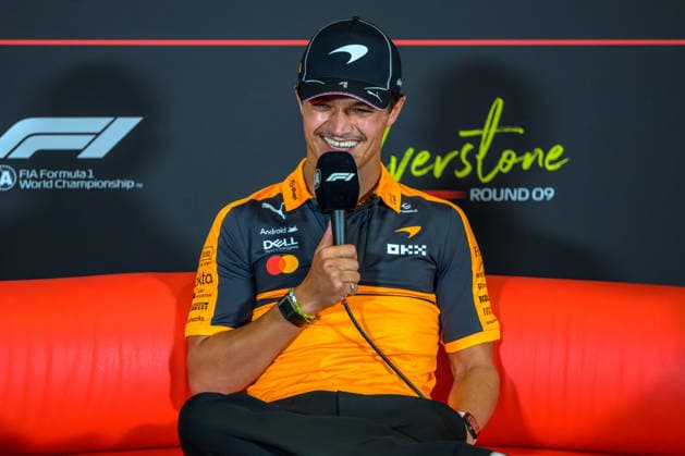 FORMULE 1 : Grand Prix d Angleterre - Silverstone - 02 07 2026 1 Lando Norris (GBR) McLaren Mastercard F1 Team (GBR) MCL40A Mercedes, during the Formula 1 British Grand Prix, at Silverstone from July 3rd to 5th, 2026 in Great Britain (GB) SILVERSTONEUnited Kingdom  Copyright: xIANxBUNDEYx xMPSxAGENCYx x
