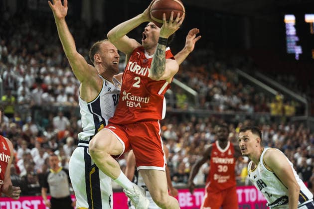 Bosnia and Herzegovina v Turkiye - FIBA Basketball World Cup 2027 European Qualifiers ZENICA, BOSNIA AND HERZEGOVINA - JULY 2: Sehmus Hazer (2) of Turkiye in action during the FIBA Basketball World Cup 2027 first round match between Bosnia and Herzegovina and Turkiye at Husejin Smajlovic Hall in Zenica, Bosnia and Herzegovina, on July 2, 2026. Samir Jordamovic Anadolu Zenica Bosnia and Herzegovina. Editorial use only. Please get in touch for any other usage.  Copyright: x2026xAnadoluxSamirxJordamovicx