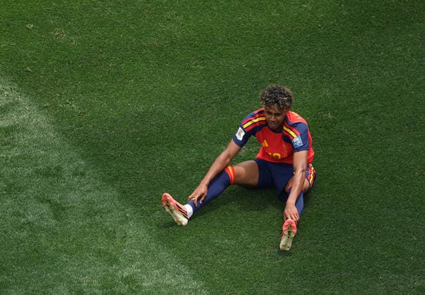 (260703) -- LOS ANGELES, July 3, 2026 -- Lamine Yamal of Spain reacts during the round of 32 match between Spain and Austria at the 2026 FIFA World Cup, WM, Weltmeisterschaft, Fussball at Los Angeles Stadium in Los Angeles, the United States, July 2, 2026. ) (SP)U.S.-LOS ANGELES-FOOTBALL-FIFA WORLD CUP-ROUND OF 32-ESP VS AUT LixYing 