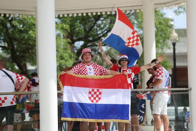 Portugal v Croatia: Round Of 32 - FIFA World Cup, WM, Weltmeisterschaft, Fussball 2026 Fans of Croatia gather in front of Toronto Stadium ahead of the FIFA World Cup 2026 Round Of 32 match between Portugal and Croatia at Toronto Stadium on July 2, 2026 in Toronto, Canada.  SanjinxStrukic PIXSELL