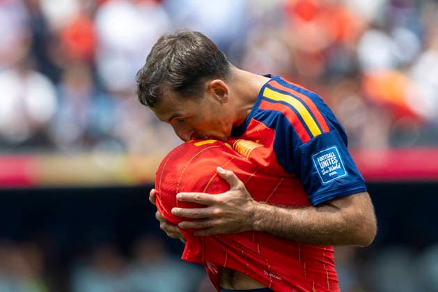July 2, 2026, Los Angeles, California, USA: Spain s MIKEL OYARZABAL (21) celebrates after scoring against Austria during the FIFA World Cup, WM, Weltmeisterschaft, Fussball Round of 32 soccer match at SoFi Stadium. Los Angeles USA - ZUMAc68_ 20260702_zaf_c68_028 Copyright: xRingoxChiux