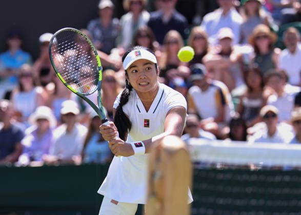 Alexandra Eala (PHI), Damen Einzel, Ladies Singles Tennis - Wimbledon 2026 - Grand Slam ITF ATP, Tennis Herren WTA, Tennis Damen - AELTC - London - - Great Britain - 2 July 2026. *** Alexandra Eala PHI, Women s Singles, Wimbledon 2026 Grand Slam ITF ATP WTA AELTC London, Great Britain, July 2, 2026 Copyright: xJuergenxHasenkopfx