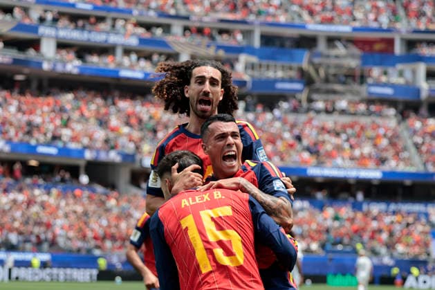 Players of Spain celebrate a goal during the FIFA World Cup, WM, Weltmeisterschaft, Fussball 2026 Round of 32 match Spain against Austria, in Los Angeles, United States, 02 July 2026. FIFA World Cup 2026 - Round of 32 - Spain vs Austria !ACHTUNG: NUR REDAKTIONELLE NUTZUNG!  Copyright: xLavandeiraxJrx AMDEP7845 20260702-55020781962_1